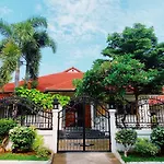 Golf Village